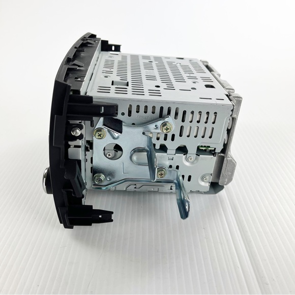 Genuine OEM Toyota Corolla 09-10 Car Radio Receiver CD Player - Picture 6 of 8